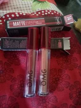 Product Review of OMBRE OMG LIPCREAM NO 14 CAPPUCINO & NO 12 SCARLETT Waterproof from A**a S**s 0