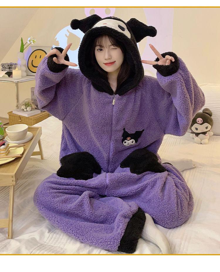 Product Introduction of Strawberry Bear One-Piece Coral Velvet Pajamas Female Stylish Simple and Versatile Flannel Cute Cartoon Student Can Be Outerwear Homewear 17