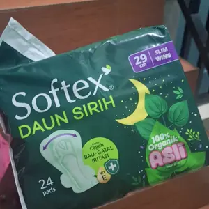 Softex Pembalut Daun Sirih Series