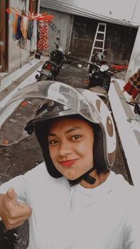 Product Review of Helm Bogo Kulit Full Leher Retro Wanita Dewasa SNI Motif Mata Panda Putih Kaca Datar Motor Motorcycle Sepeda from K**a L**n 0