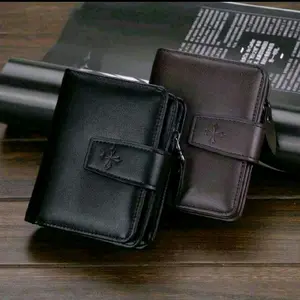 Dompet Kulit Hitam dan Coklat dengan Desain Kreuz - Aksesori Fashion untuk Pria dan Wanita