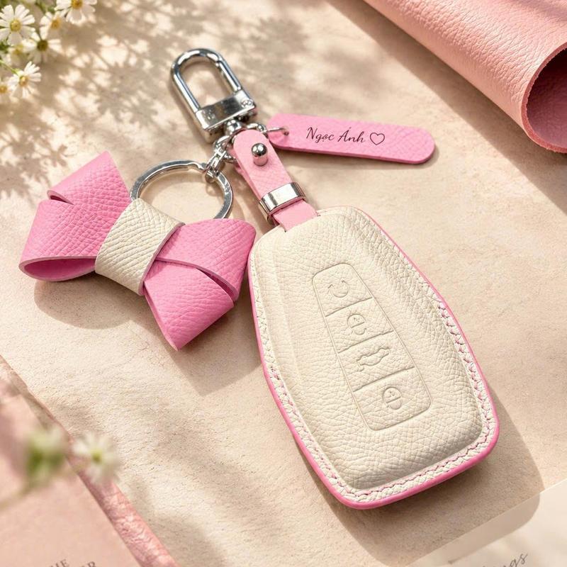 Combo Bao Da tương thích với Lynk & Co 06 2026 kèm charm nơ, Da Bò Thật, Bảo Hành 12 Tháng