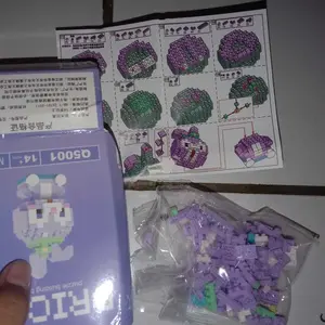 Mainan Edukasi Puzzle Brick Mini Kartun Karakter Hadiah Gift Nano Blok POP Plastik Balok Anak Toys - Blok Bangunan Pendidikan Anak