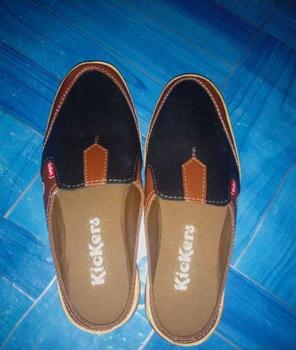 Product Review of Sepatu sandal / Sepatu Sendal / sepatu pria/ selop / bustong / Sepatu Santai masa kini from M**1 0