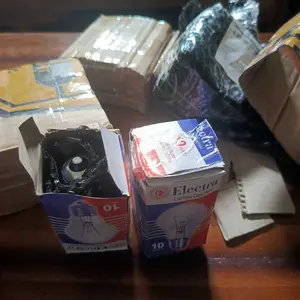 Electra Lampu Pijar Kuning E27 5W 10W 15W 25W 40W 60W - Bohlam Penghangat Kandang Ayam & Aquarium - Lampu Pemanas Reptil Basking Lamp - Lampu Dekorasi Cafe Warm White Fitting Standar