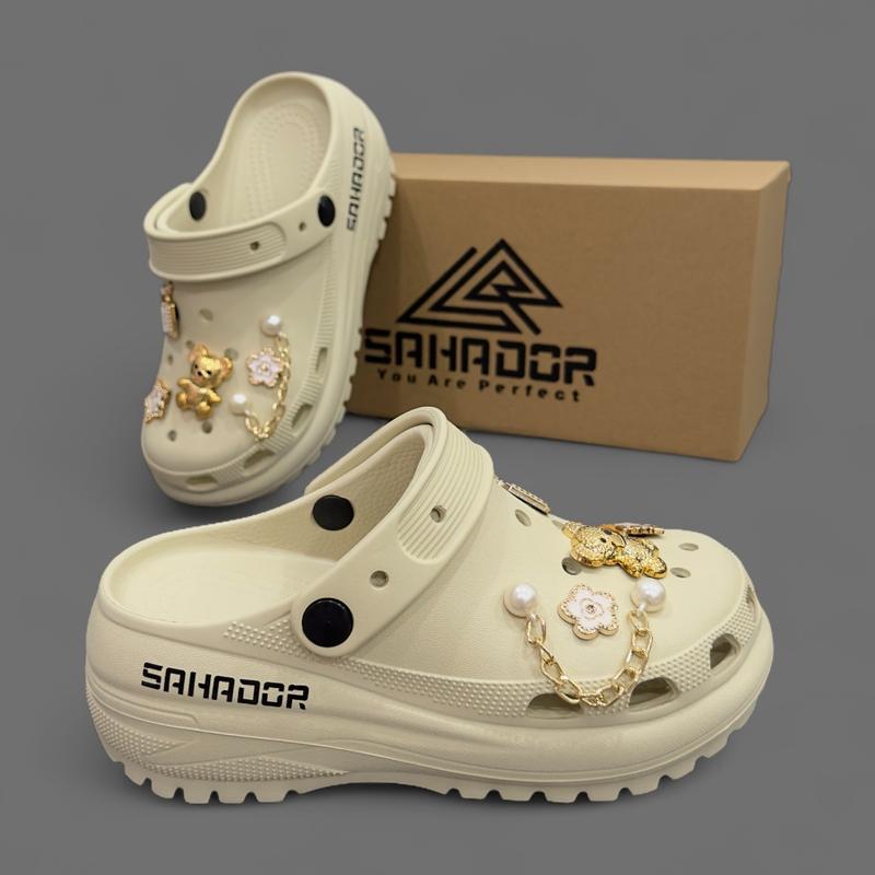  Dép sục sandal SAHADOR đế bánh mì nâng chiều cao 7cm kèm sticker gấu vàng kim loại xinh xắn SA06 