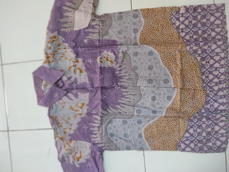 Product Introduction of [BISA COD] HEM BATIK PRIA BAHAN KATUN PRIMA Grade A - MOTIF KEKINIAN Cowok Formal casual Blue Shirts Baju Couple Seragam Kerja Keren 46