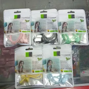 ￼Handsfree Macarone U19/Warna/ni Paking Plastik