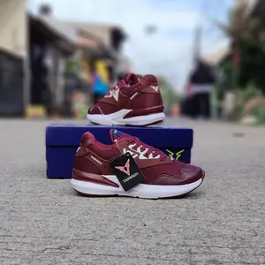 Sepatu Sneaker Olahraga Lari Running Outdoor Anak Vanderzu ZX3 Maroon