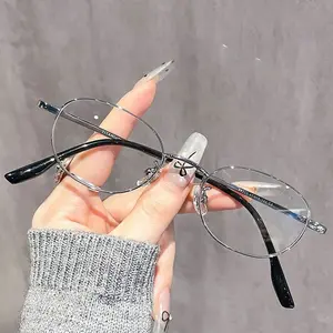 Kacamata Wanita Terbaru 2025 Kacamata Bingkai Logam Oval Anti-Cahaya Biru dan Anti-Radiasi, Kacamata Gaya Jalanan Bergaya untuk Penggunaan Komputer