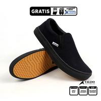 Gambar Valdo Footwear 36-43 Sepatu Pria Dan Wanita Slip On Casual Triple Black Jacosta MB1106 - FULL HITAM, 43 dari VALDO FOOTWEAR Kab. Mojokerto 5 Tokopedia