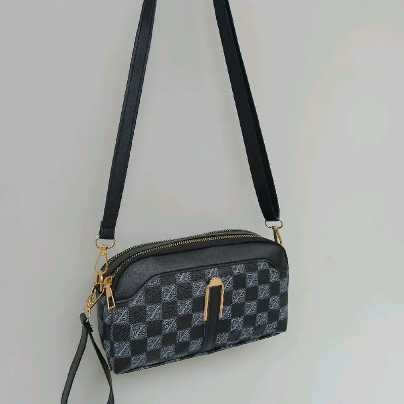 TAS SELEMPANG WANITA LUCHIA KOREAN STYLE TRENDY 2 RESLETING 6
