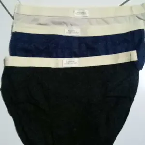 Beautiful Girl Paket 3pcs Fashion CELANA Wanita One Piece Mulus Celana Briefs Elastis Seamless Mid Waist Wanita Hitam Putih