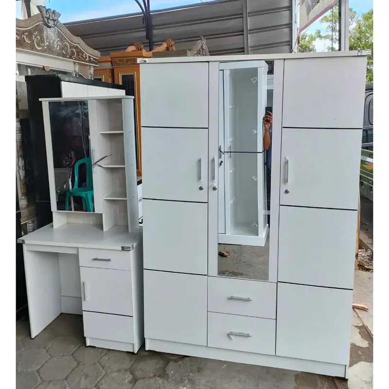 Paket rz lemari + meja rias Terakit 1