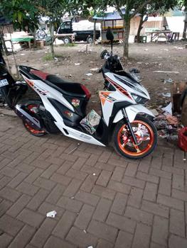 Product Review of STRIPING TRANSPARAN VARIO NEW 125 150 GEN 1 CUSTOM VIETNAM from A**a 0