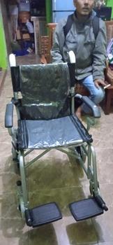 Product Review of 【COD】Kursi roda Alluminium Bisa Dilipat Kursi Roda Lipat Portable Traveling Kursi Roda Medis Wheel Chair from u**5 0
