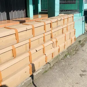 KISI KISI PEMBATAS RUANGAN / SEKAT RUANGAN / SEKAT RUANGAN MOTIF KAYU Furniture