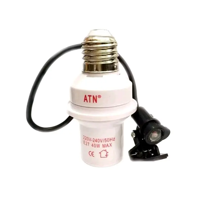 Fitting Lampu Otomatis Sensor Cahaya 40W maks 0