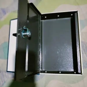 Deli Brankas Bentuk Buku ET64X Biru dengan Kunci dan Kombinasi, Solusi Penyimpanan Praktis