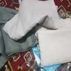 Hijab Segi Empat Paris Jadul By Varisha Jilbab warna Terlaris kekinian soft Colour