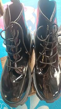 Product Review of FREE BOX LIVY Sepatu Kyujin Boots Wanita Fashion Korea Premium Class Shoes from b**n 0