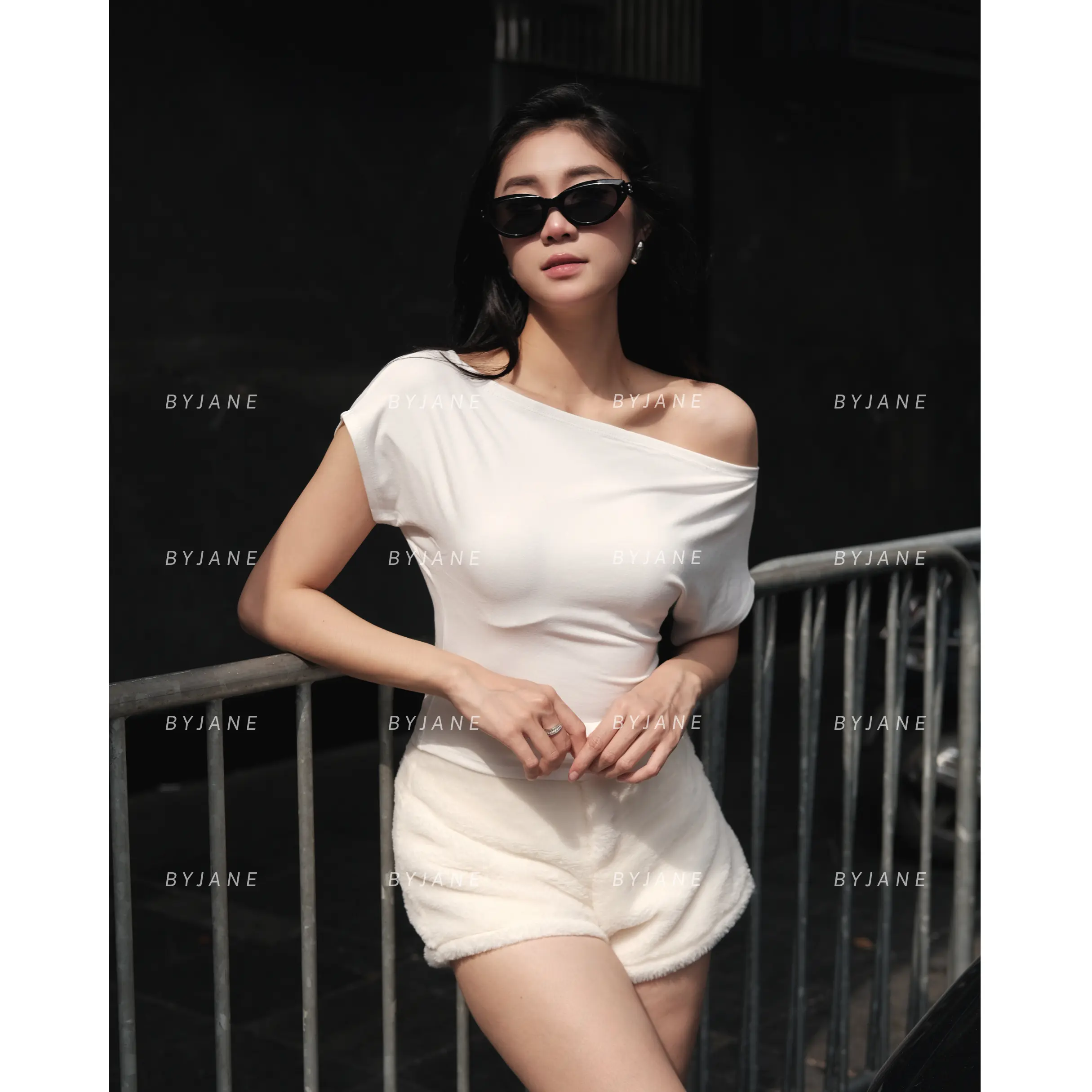 Áo trễ vai cộc tay nữ cotton co giãn BYJANE - 623 | BigBuy360 - bigbuy360.vn