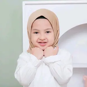jilbab anak | hijab anak | jilbab instant | jilbab pasang | hijab muslimah Pollycotton Segi