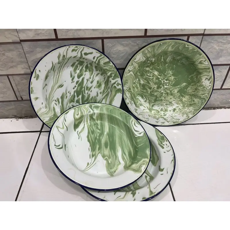 ￼Piring Enamel Blirik Jadul/Piring Seng Blirik Jadul Diameter 22cm & 20cm 3
