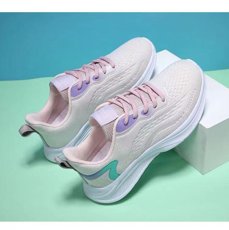 Product Introduction of netball shoes women Football shoes, outdoor sports shoes, gym running shoes, summer hiking shoes 1