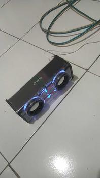 Product Review of Shade Speaker Bluetooth 10W Double Subwoofer Music Speaker RGB LED Light Transparent Mecha Speaker V8 Speaker Bluetooth Bass from s**n E**C 0