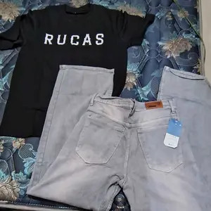 Setelan kaos RUCAS dan celana jeans pria wisker skena Gombrong -desain modis