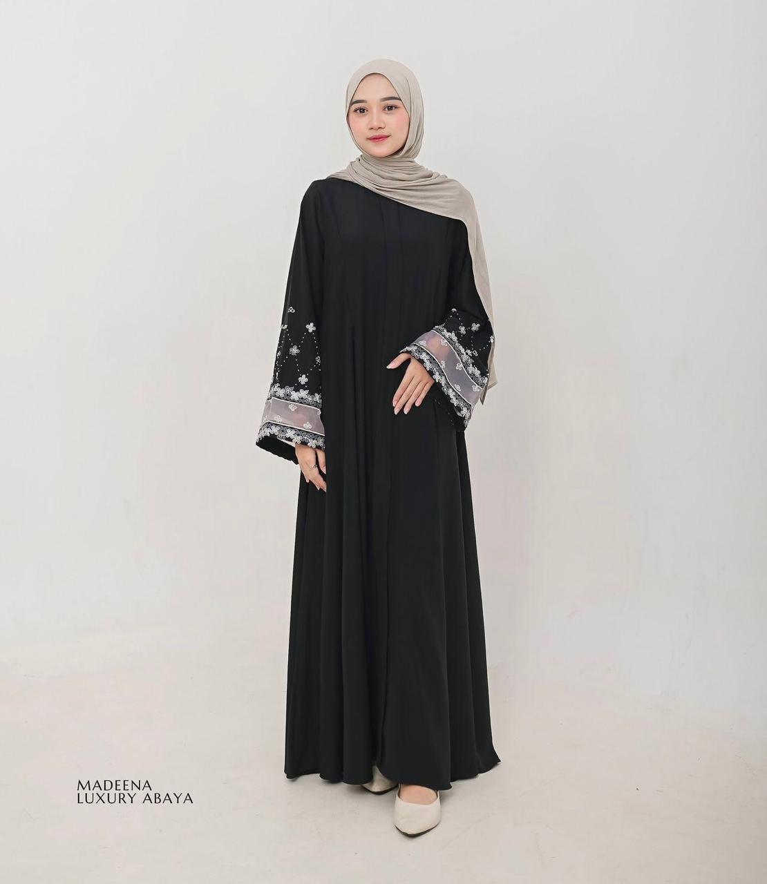 Madeena Luxury Abaya 2026 Idul Fitri Abaya Remaja Stylish Bordir Timbul Resleting Depan Busui Ceruty Babydoll M L XL XXL