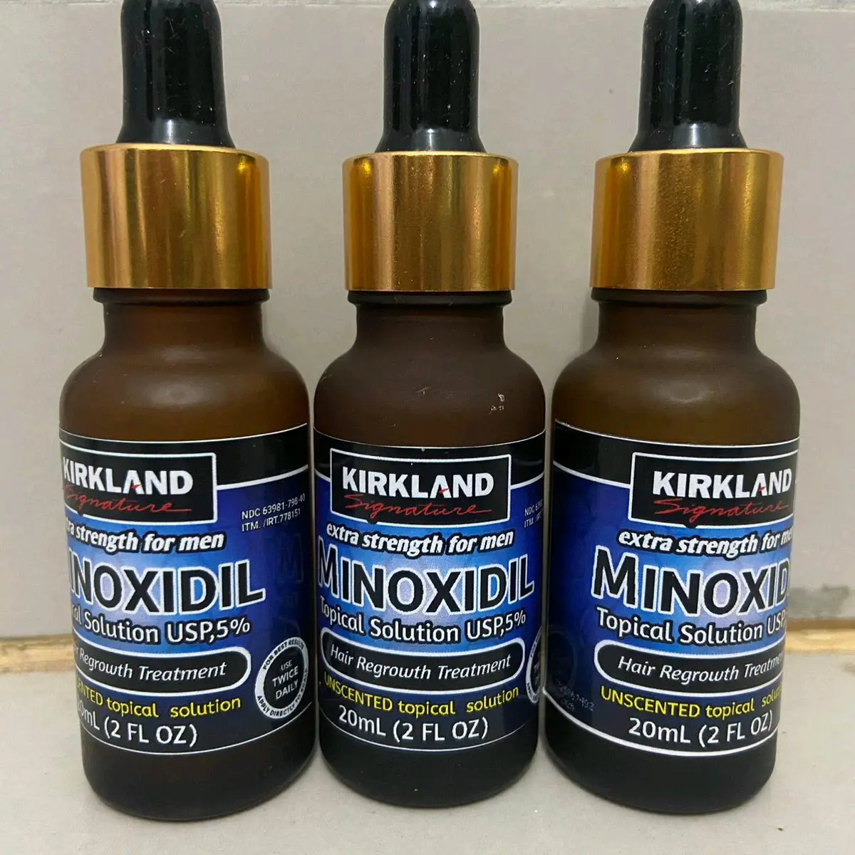 MINOXIDIL SERUM BY USA ORIGINALLY.
