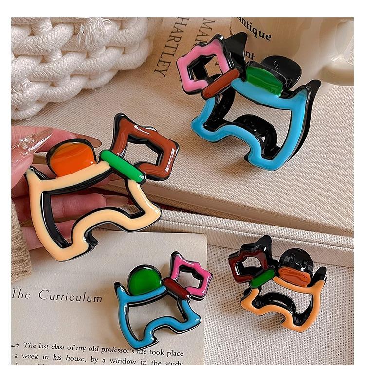 Product Introduction of Kẹp Tay Cầm Hình Chó, Thiết Kế Hoạt Hình Dễ Thương, Kẹp Tóc Tấm Thời Trang Đầu Sau Nữ, Kẹp Cá Mập Chặn Màu Lớn, Mũ Đội Đầu 17