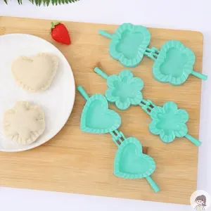 Cetakan Cireng Pangsit Pastel Roti Karakter Bunga Kupu-Kupu Hati DIY Dumpling Mold