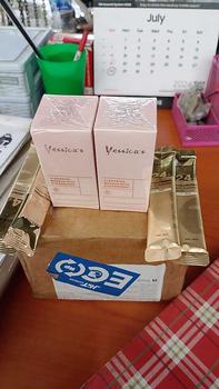 Product Review of FYC - Yessica's Tea Tree & Strawberry Anti Pores & Acne Clay Stick Mask from b**r 3