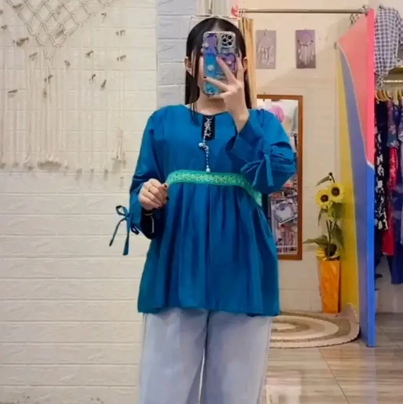 Blouse Wanita Flawsome Shop Model Terbaru - Cocok untuk Berat Badan 45-60 kg - Nyaman, Basic, Kaos, Top, Panjang, Crinkle, Atasan, Baju - Oversize elze blouse shakila 1