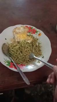 Product Review of Indomie cabe ijo isi 5 pcs Hijau Pedas Instan Makanan from N**r A**h 0