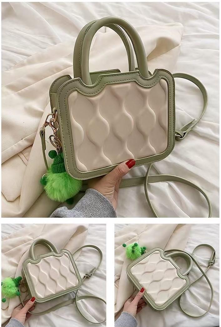Product Introduction of Nionbagshop Tas Premium Wanita OLEEM Tas Selempang Wanita  Tas Bahu Slingbag Wanita CR8384 17