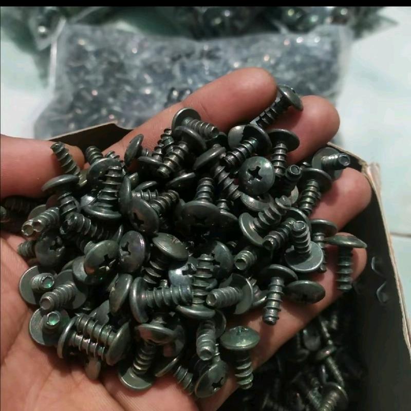100Pcs / Skrup Baut body Yamaha Mio 5X16. baut Batok Yamaha 5X16 Matik/Bebek 1