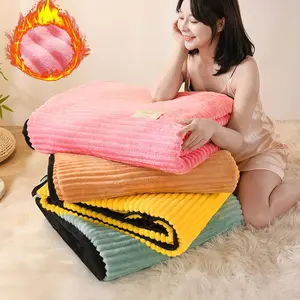 Selimut Bulu Halus 180x200 Embos Salur Terbaru Berkualitas Kado Kain