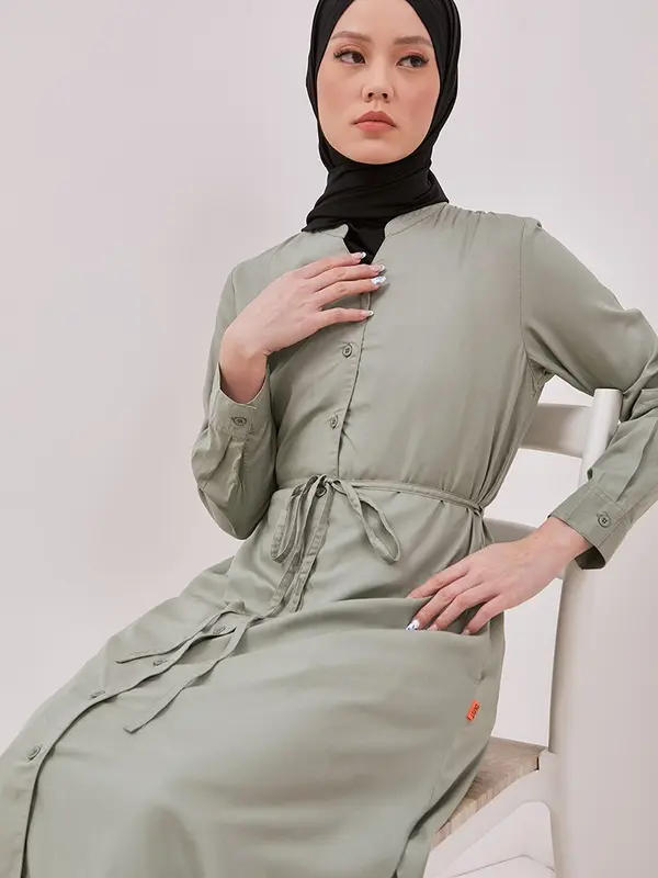 DUST Kemeja Tunik Aira Hijau ECOVERO (D. 1606) 0