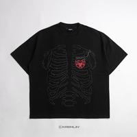 Gambar KREMLIN T-Shirt BOXY OS Fit Black - Hearthveil - S dari Kremlin Clothing Kota Bandung 1 Tokopedia