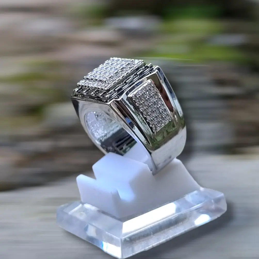 Cincin pria b3rli4n putih bahan berkualitas