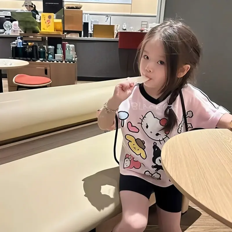 Bộ đùi mùa hè áo hồng hình kitty và kuromi mix quần legging đùi cho bé gái