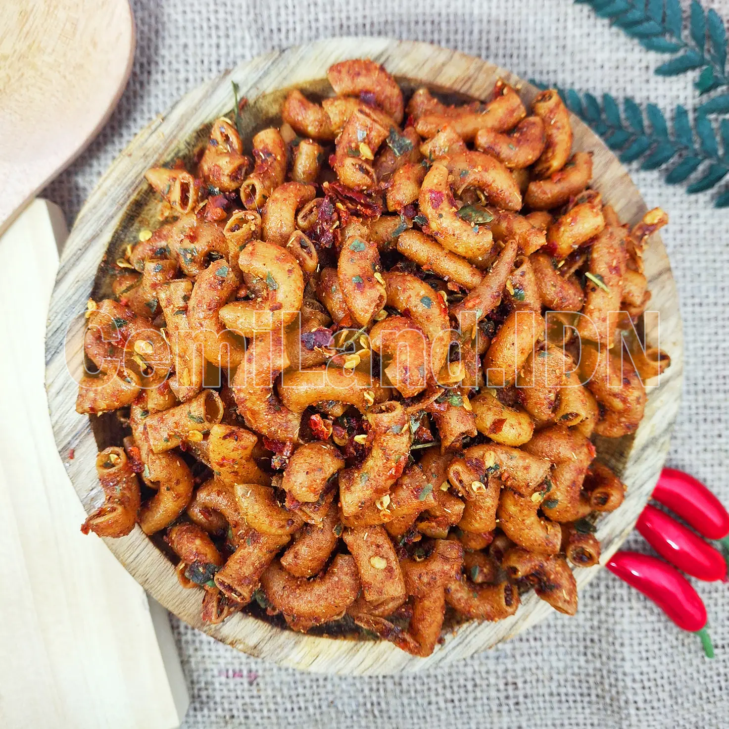 CemiLand.IDN - Makaroni 200gr Cemilan Pedas Asin Daun Jeruk Renyah Enak, Snack Lezat Banyak Varian Rasa