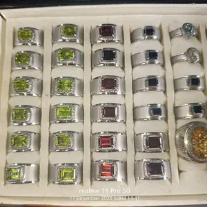 Link co live Natural peridot dan payrope garnet