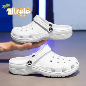 Llcele Sandal Wantia Classic Clog Unisex Nyaman dan Ramah Air Size 36-41 Bahan EVA Ringan Fleksibel dan Ventilasi Udara Optimal