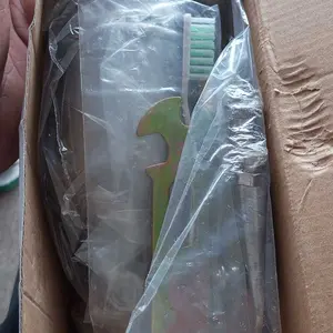 Sagola Spray Gun SAGOLAA Tabung Atas F-75G 400mL Gravity Paint 400 CC Nozzle 1.5 mm Optional 1.3-2 mm Pressure 3.0-4.0 bar