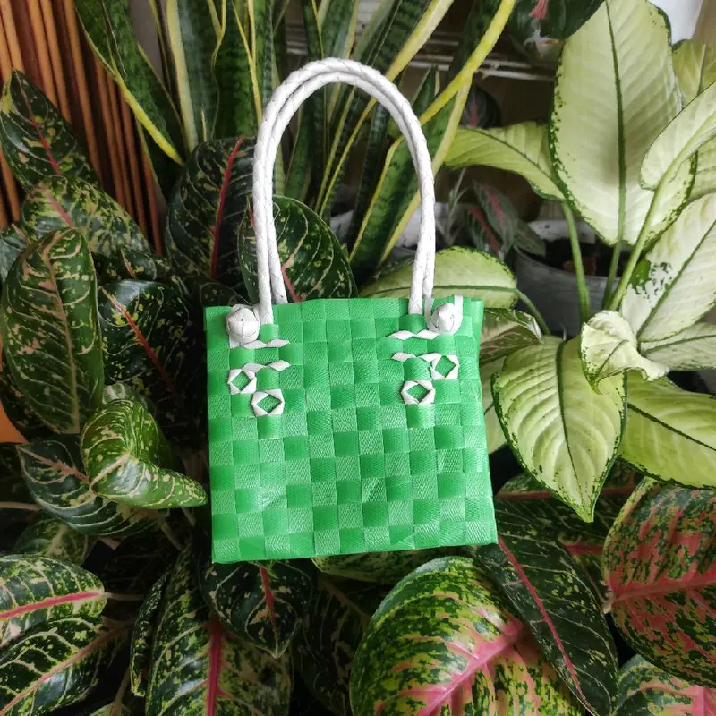 Tas Anyaman Plastik Sovenir Asul Asul - Belanja Harga tertera per 6pc 2